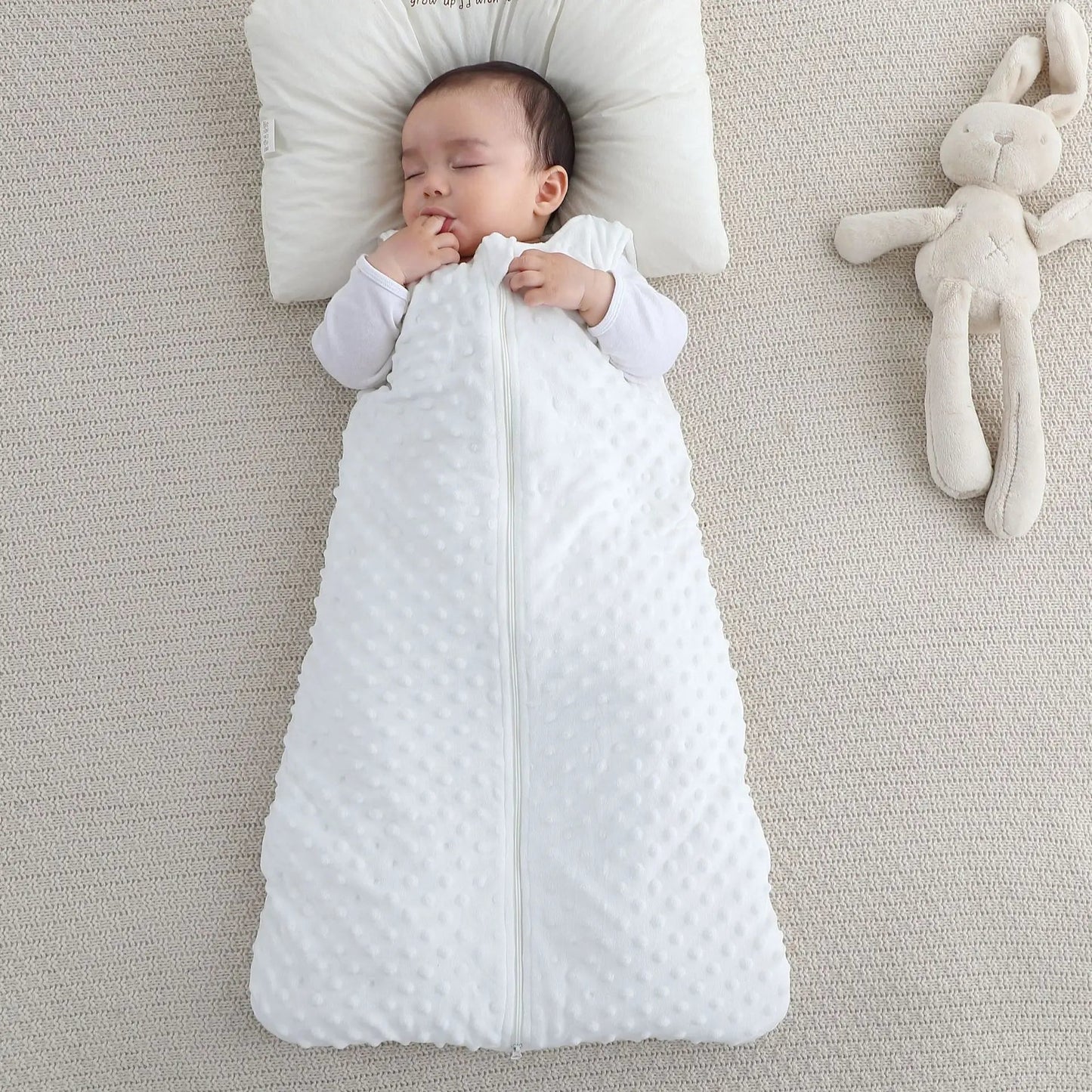 Newborn Sleeveless Sleep Sack - Soft & Warm Baby Bedding - Campify